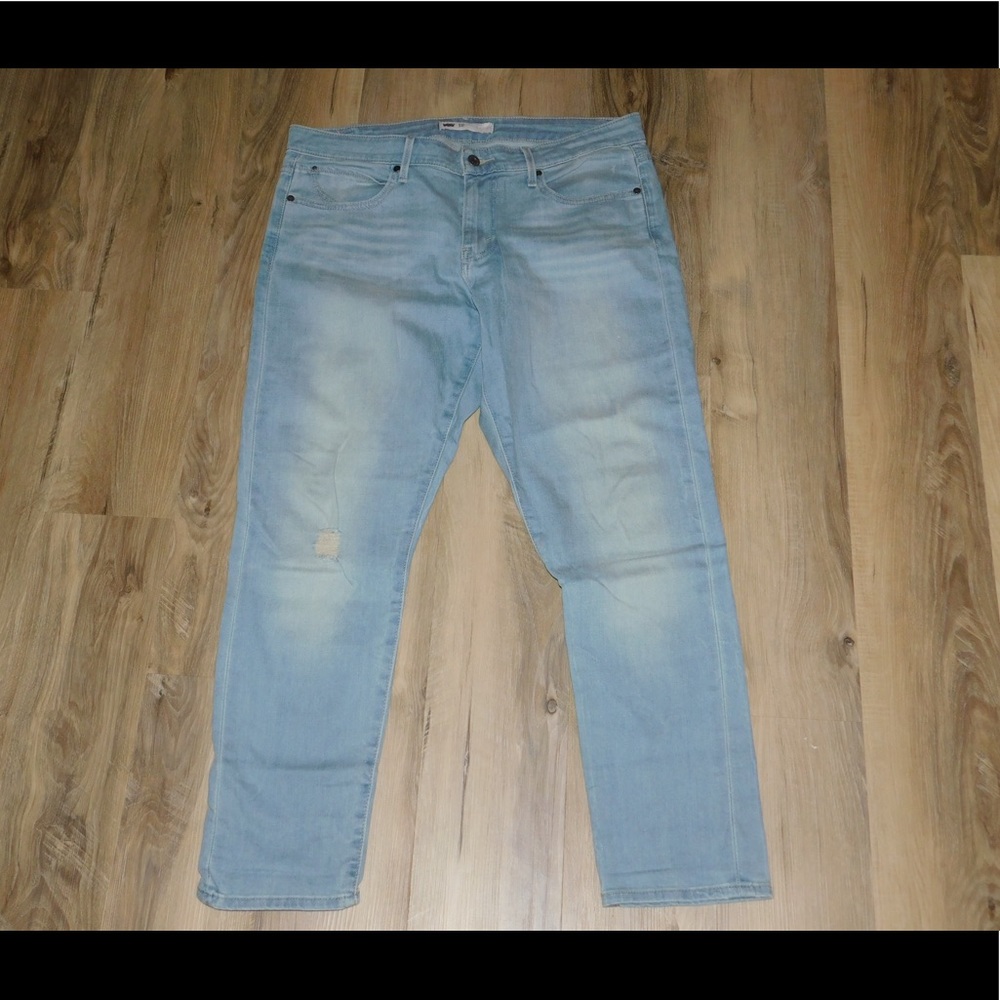 Levi’s Boyfriend Jeans